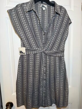 The Good Journey Charcoal Gray Striped Floral Shirt Dress NWT Sz 12 Workwear